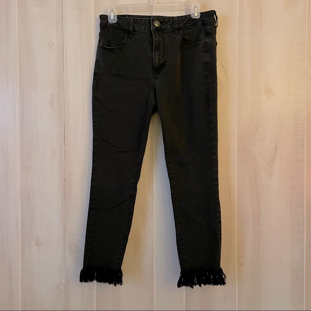 AEO Cropped High-rise Jegging with frayed bottom